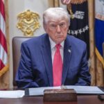 Trump orders a “comprehensive review” of plans to vaccinate children in the United States in accordance with global standards