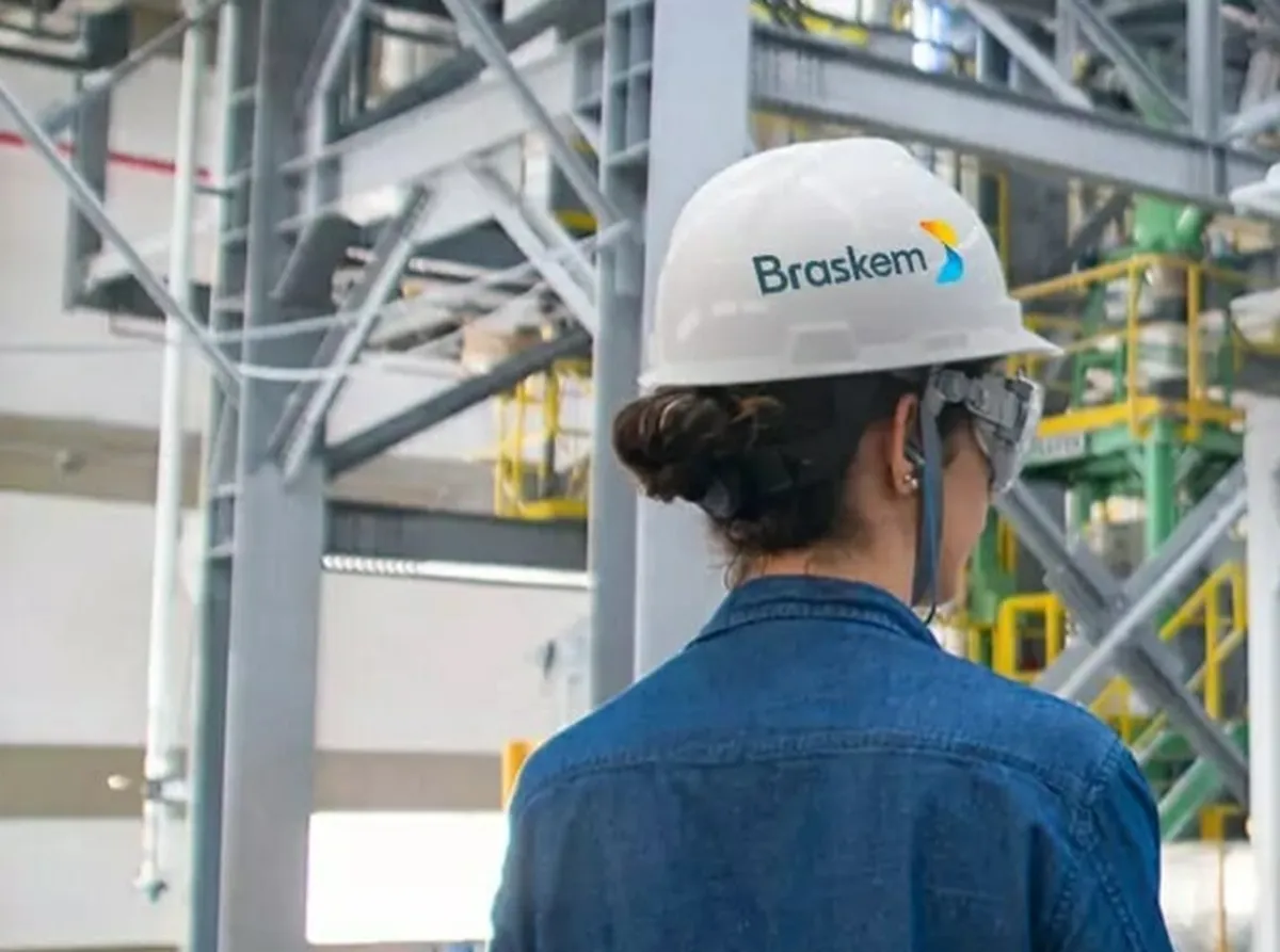 funcionaria-da-braskem-div-braskem.png