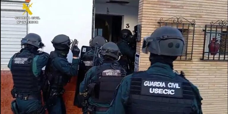 guardia-civil-carlota-k2zB-1024x512@diario_abc.jpg