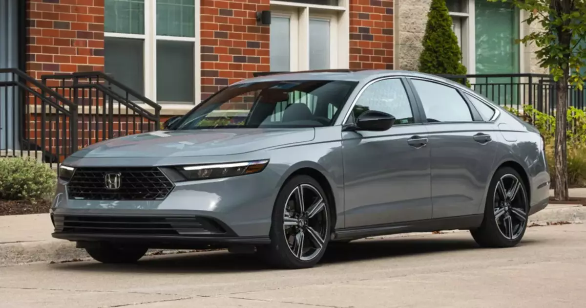honda-accord-2026-1hrax3m4m5feg.jpg