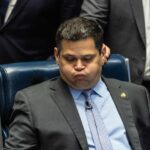 Alcolumbre threatens to suspend Messias’ appointment to the STF, but…