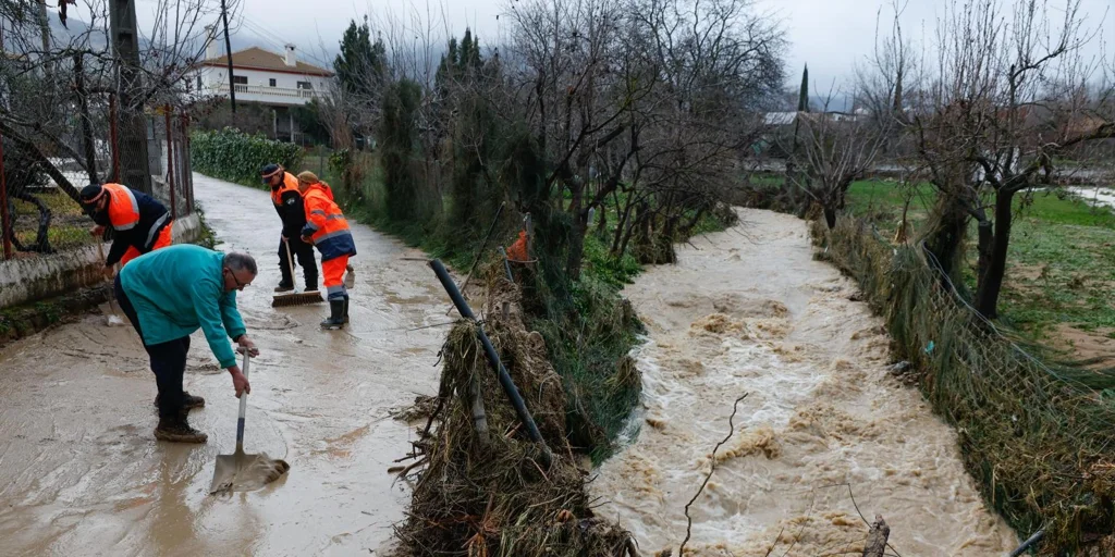 inundaciones-malaga-barro-U76846732523Kdz-1024x512@diario_abc.jpg