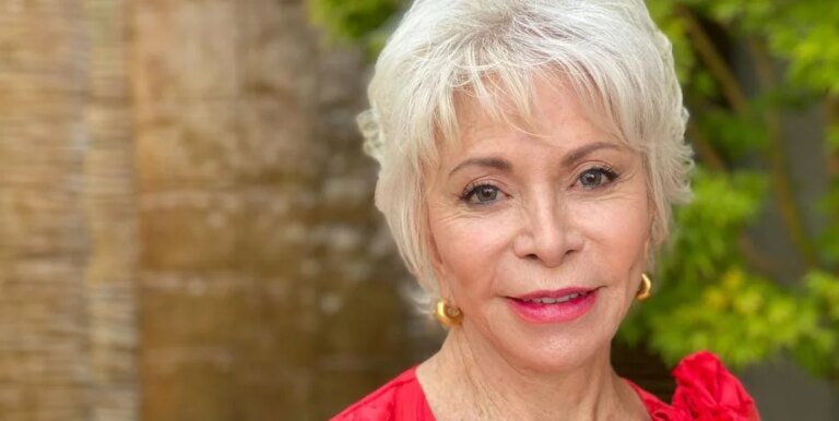 isabel-allende-k4wC-1024x512@diario_abc.jpg