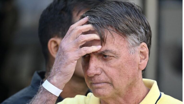 jair-bolsonaro-2141589.jpg