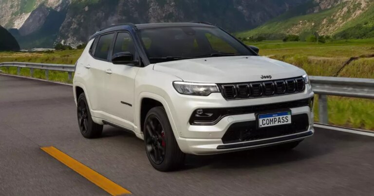 jeep-compass-qe9x79c1g9pu.jpg
