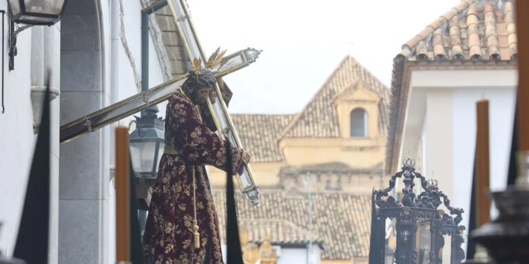 jesus-nazareno-cordoba_20251212195656-U83810531178jqb-1024x512@diario_abc.jpg