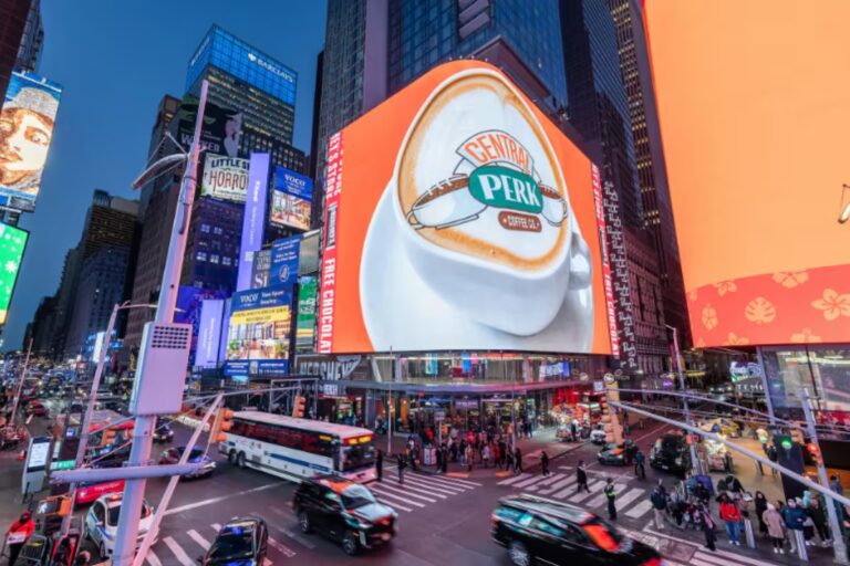 la-cafeteria-central-perk-de-friends-en-nueva-HQXF4UODPBHWVG55RQDODLJLKA.jpg