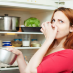 What foods should not be stored together in the refrigerator and why?