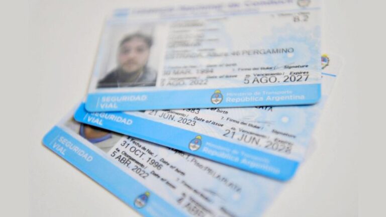 la-licencia-argentina-sirve-para-manejar-autos-en-el-exterior-18122025-2155700.jpg