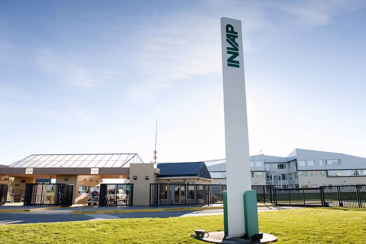 la-sede-del-invap-que-exporta-reactores-y-5P4S5L33BFCAXCSEKKSE7446LI.jpeg