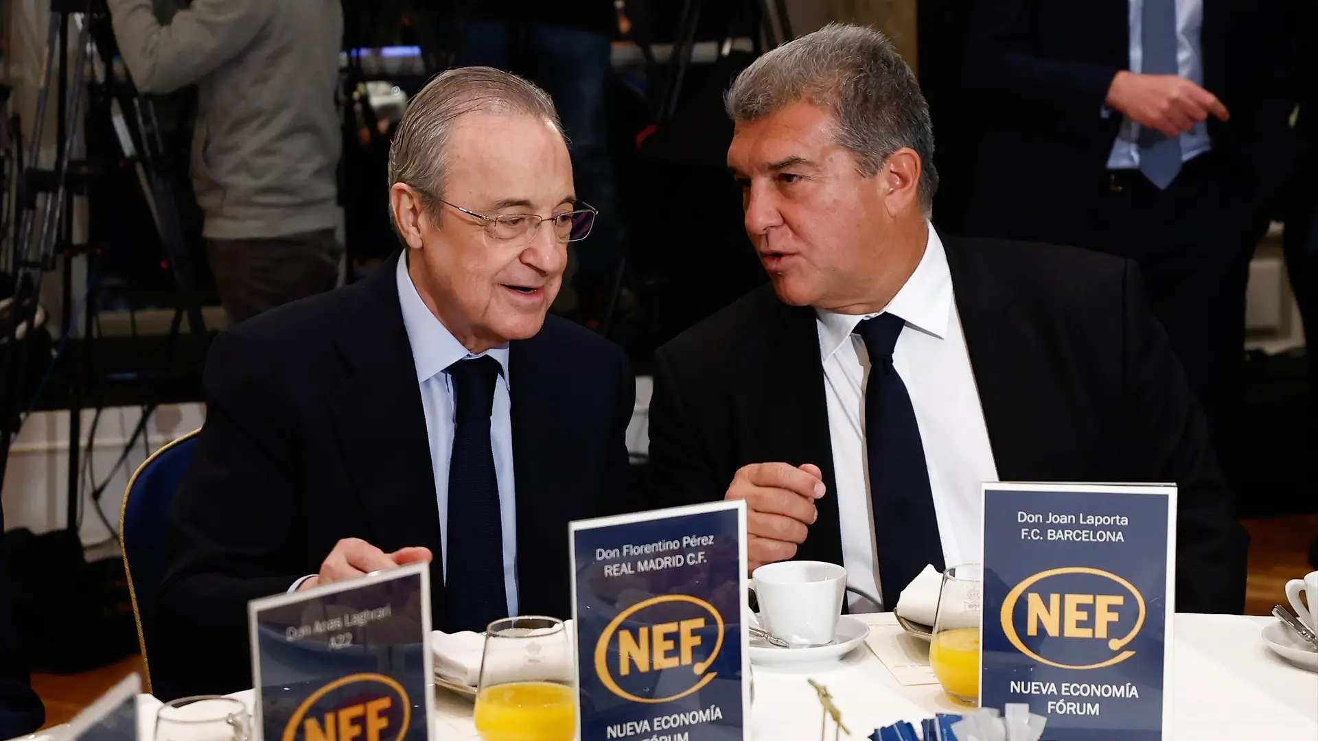 li_joan-laporta-and-florentino-perez-are-seen-during-the-desayuno-informativo.jpeg