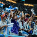 los-hinchas-argentinos-el-dia-de-la-final-del-WTYIEHAQOVGB7A3ZU3OE5AVKLU.JPG