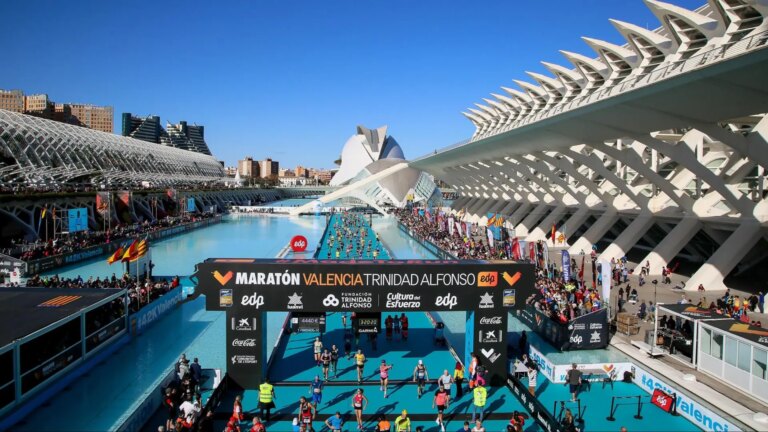meta-de-la-maraton-valencia.r_d.2075-1028.jpeg
