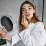 study sheds light on what the decision to adopt a natural face reveals