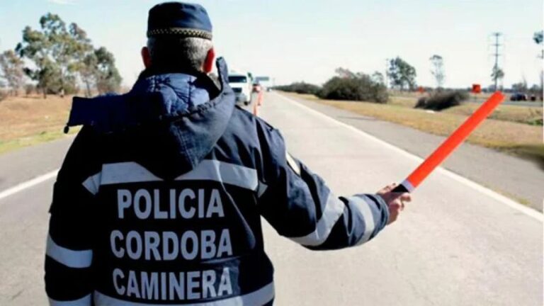 murio-una-joven-policia-en-cordoba-arrollada-por-un-conductor-en-un-reten-de-control-en-la-ruta-2157.jpeg