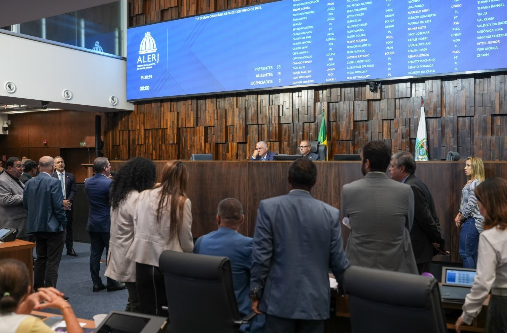 plenario-da-alerj.jpg