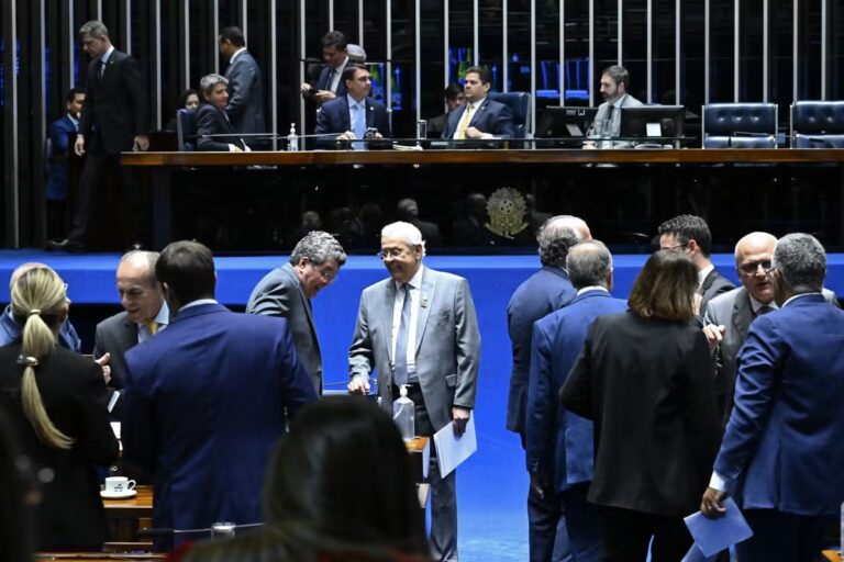 plenario-senado.jpg