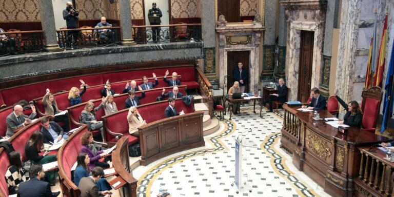 pleno-ayuntamiento-valencia-U15822753861qQM-1024x512@diario_abc.jpeg
