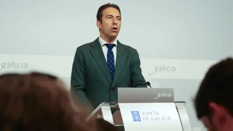 quien-es-alfonso-villares-el-consejero-de-la-xunta-de-galicia-acusado-de-agresion-sexual-a-paloma-la.webp