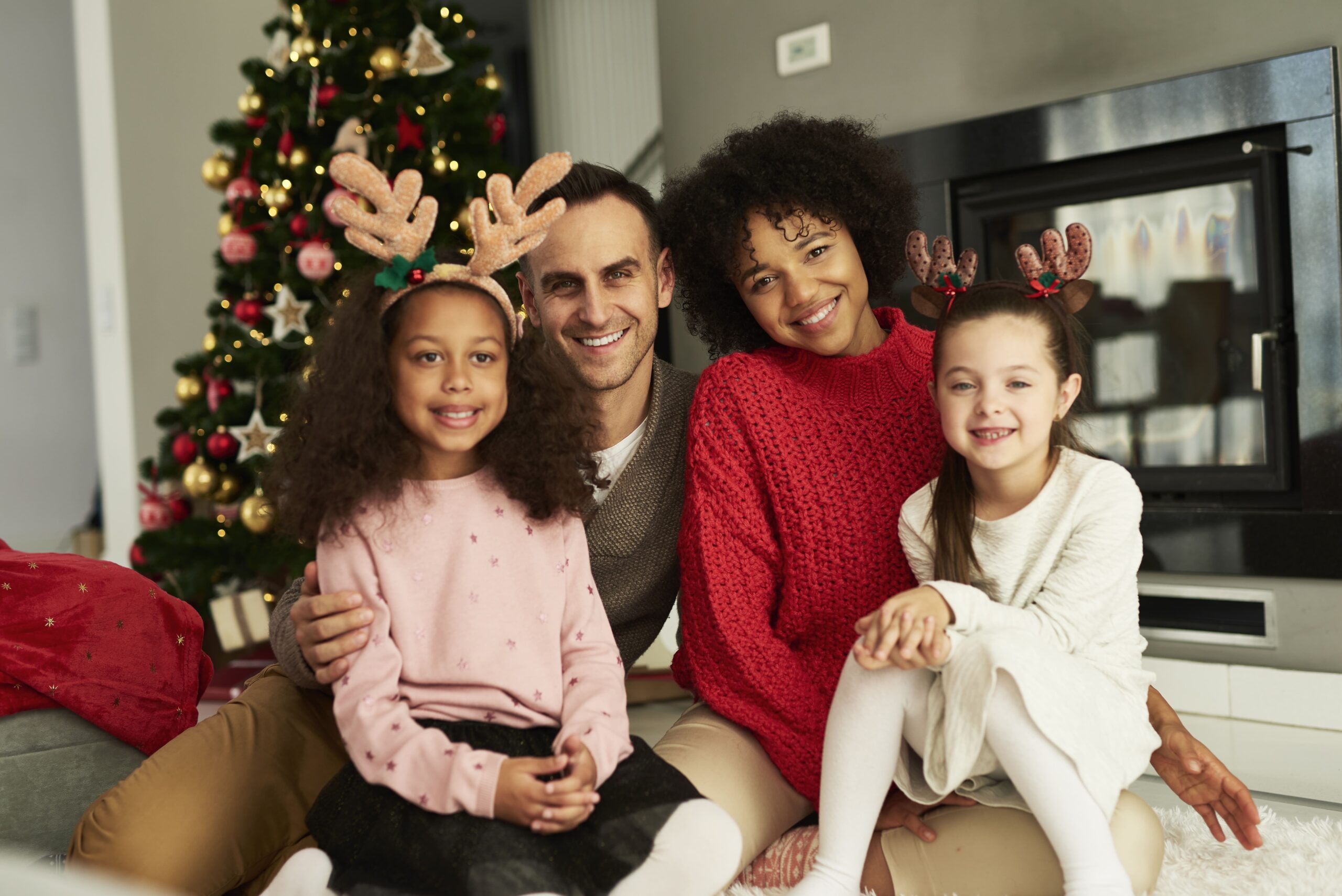 retrato-de-familia-feliz-comemorando-o-natal-1-.jpg