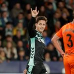 Betis: Riquelme raises his hand (1-4)