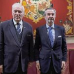 “In the neighborhoods of Seville in the nineteenth century, scenes of the Nativity of Christ were already installed.”