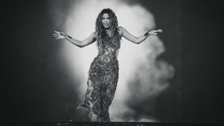 shakira-deslumbro-en-el-primero-de-sus-tres-conciertos-en-velez-20251209-2150617.jpg