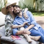 Suzy Rêgo appears as the mother of the protagonist played by Gustavo Mioto in Globoplay’s vertical series.