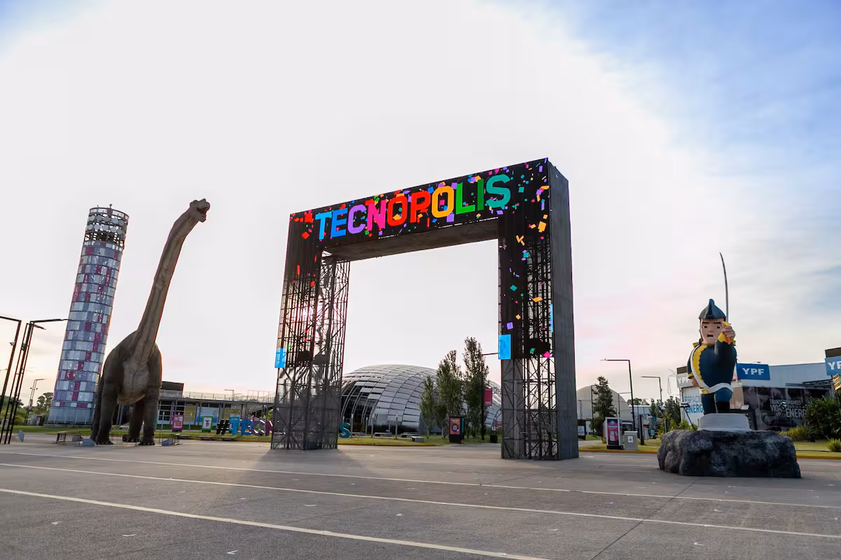 tecnopolis-vuelve-a-abrir-sus-puertas-con-una-T53HIJG5BVDD3MMVSUXKAUHHMQ.jpg