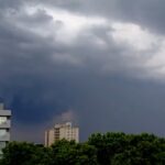un-sorpresivo-temporal-azota-a-la-ciudad-de-25QKXLFU25E23DATN4HYPUSBWM.jpg
