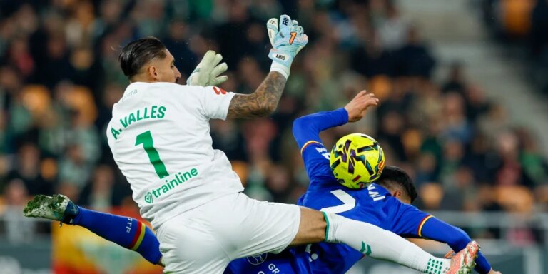 valles-juanmi-betis-getafe-efe-U78411168613bqy-1024x512@diario_abc.jpg