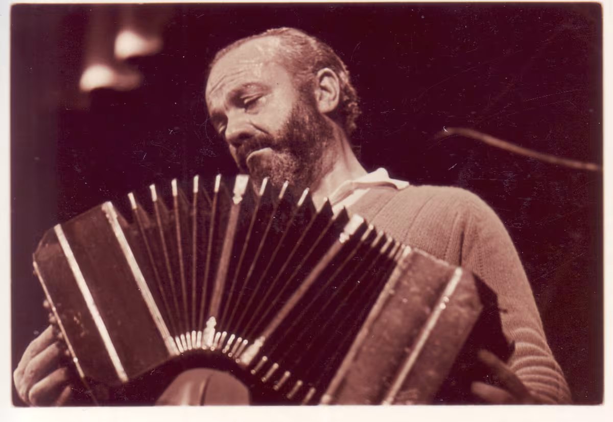 astor-piazzolla-volvio-a-su-ciudad-en-1973-y-dio-YVVG5HKMV5EIDG7TFXKH6T3C2E.jpeg