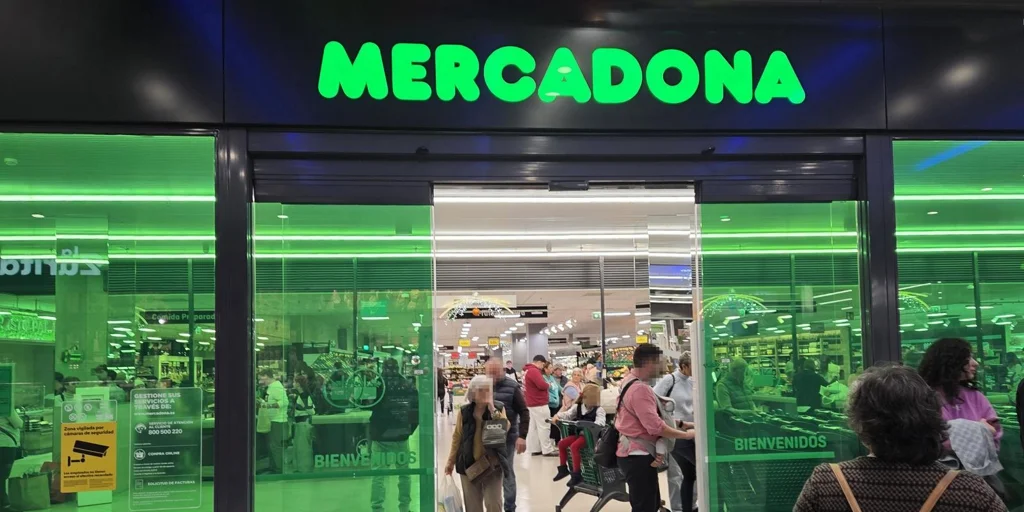 mercadona-horarios-U44640301526Qgw-1024x512@diario_abc.jpg
