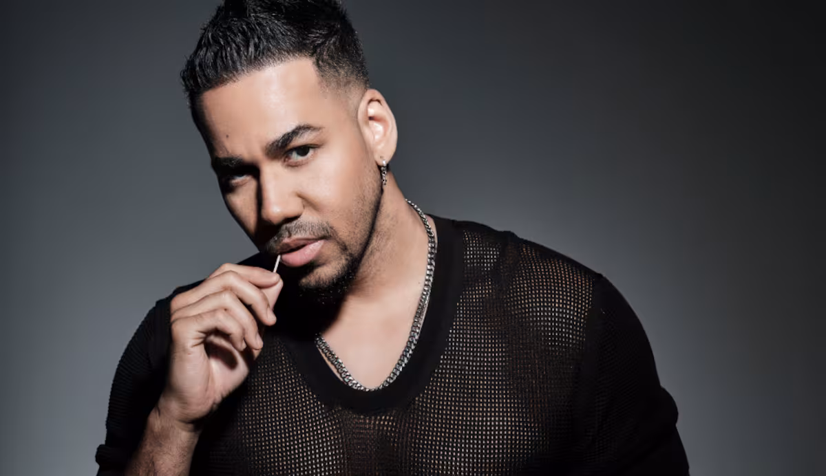 romeo-santos-salio-a-dar-a-cara-por-su-comunidad-4TPFSF3ECRCZFJZIIBIRGCESEM.PNG