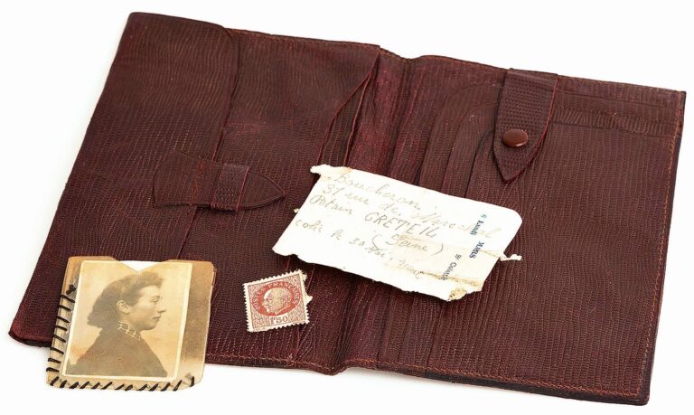 wwii-looted-keepsakes-1.jpg